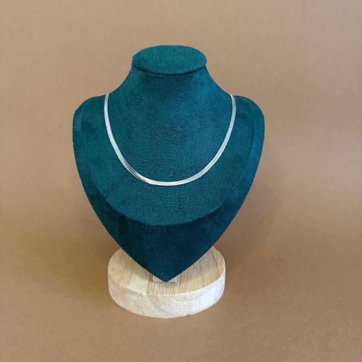 Ogrlica Velvet - Julié Jewellery Store