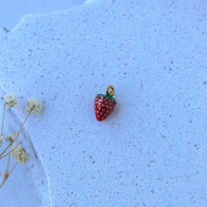 Privjesak Strawberry - Julié Jewellery Store
