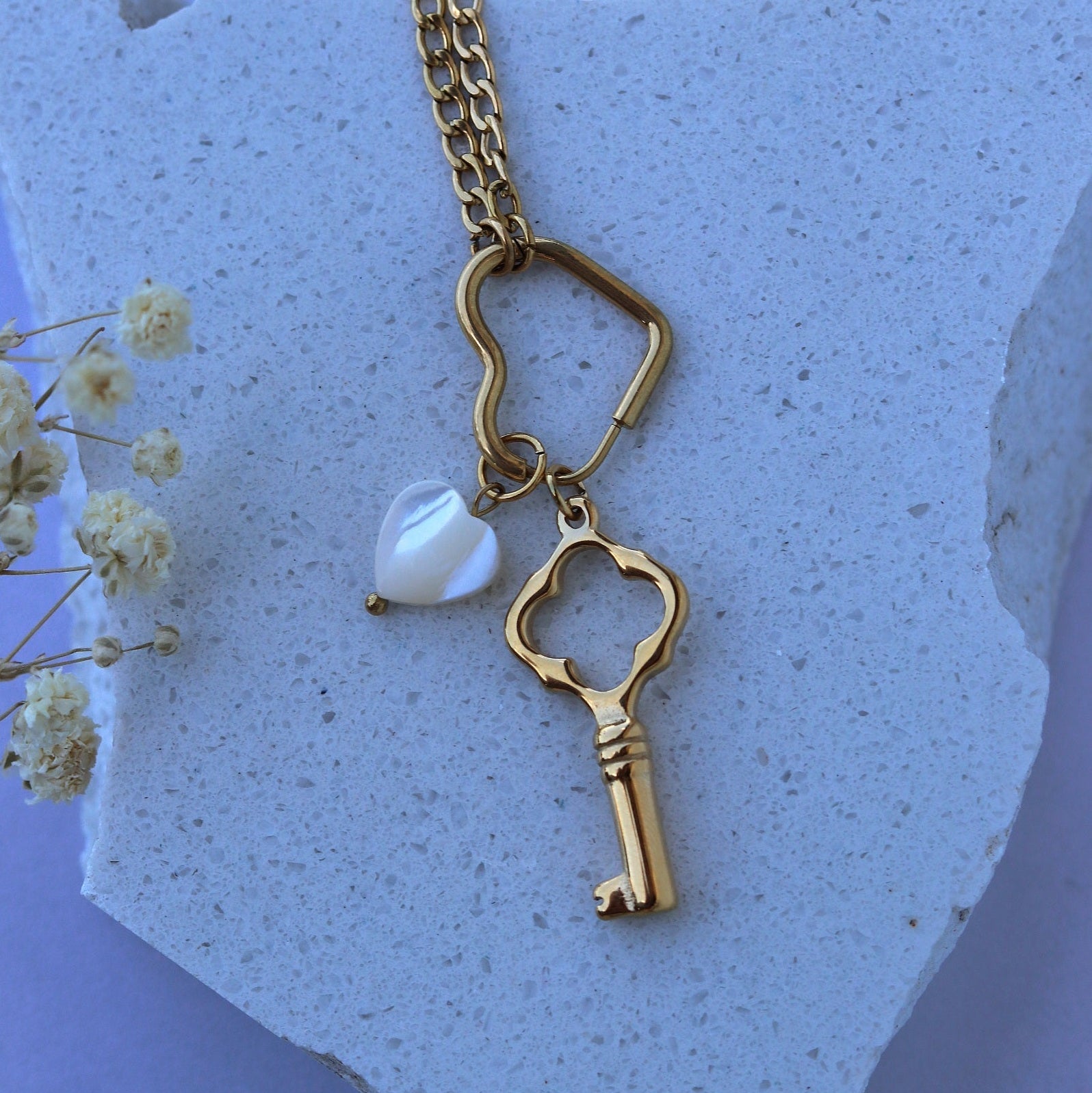 Privjesak White Heart - Julié Jewellery Store