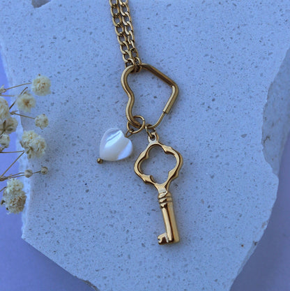 Privjesak White Heart - Julié Jewellery Store