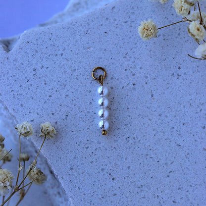 Privjesak White Pearls - Julié Jewellery Store